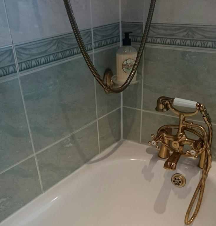 Crawfords Guest House Питерхед Экстерьер фото